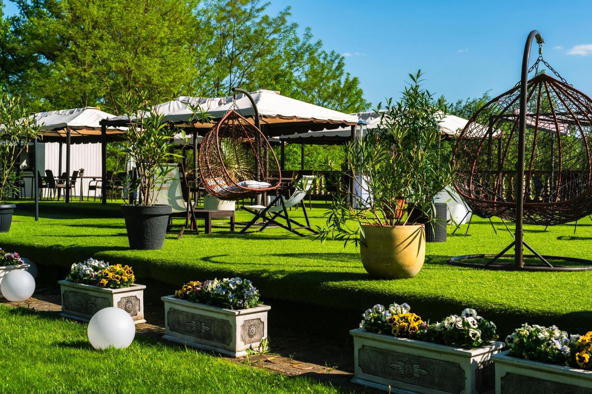 Zamek Dubiecko Hotel Екстериор снимка